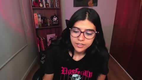 Snapshot of valerie__sky chatting on 06-11-26, 02:53 Val online show from 06-11-26, 02:53