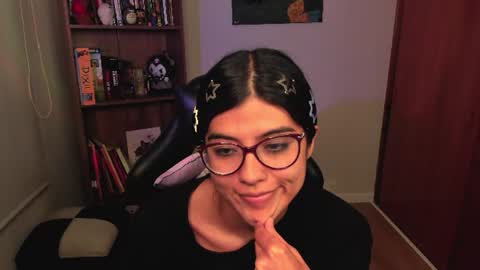 Snapshot of valerie__sky chatting on 07-14-26, 02:05 Val online show from 07-14-26, 02:05
