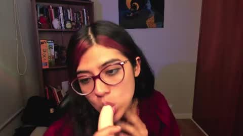 Snapshot of valerie__sky chatting on 07-29-26, 01:59 Val online show from 07-29-26, 01:59