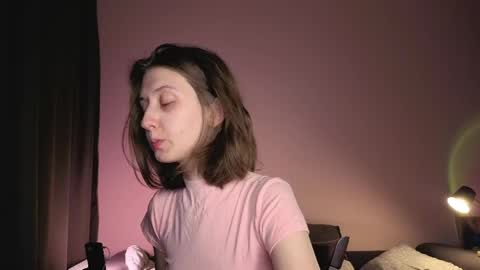 Kristi moony online show from 04-19-26, 07:16