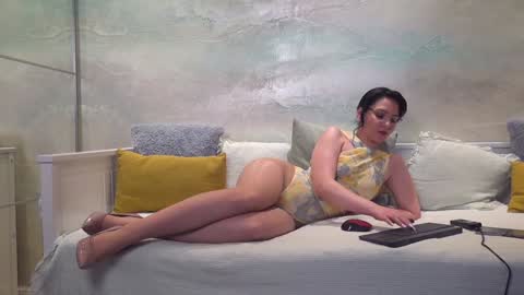 Valerie online show from 01-08-25, 07:34