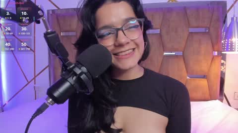 Snapshot of valeriekay_ chatting on 01-27-25, 07:03 Valeria online show from 01-27-25, 07:03