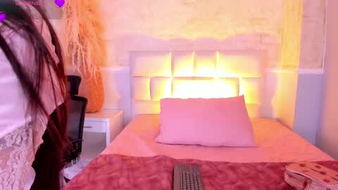 valeriekhaleesi online show from 03-31-26, 08:20