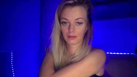 Valerie  online show from 09-16-25, 05:58