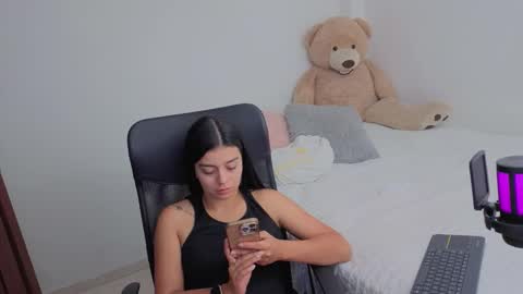 Juli C online show from 02-04-26, 01:00