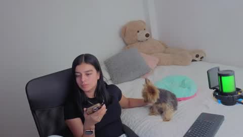Snapshot of valerihouse_ chatting on 07-12-26, 02:02 valerihouse_ online show from 07-12-26, 02:02