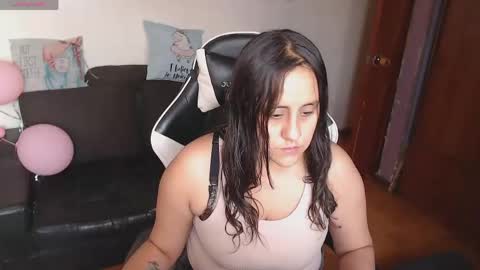 Snapshot of valerimayerss chatting on 05-10-26, 03:28 ValeriaMayerss online show from 05-10-26, 03:28