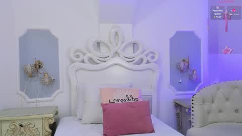 Snapshot of valerith_vega chatting on 10-08-25, 12:03   online show from 10-08-25, 12:03