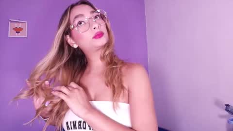 Snapshot of valery_97 chatting on 09-10-25, 03:06 Valeryn online show from 09-10-25, 03:06
