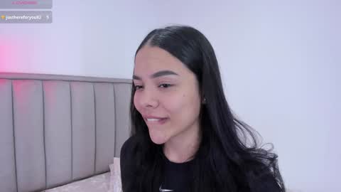 Cris  online show from 01-12-25, 03:07