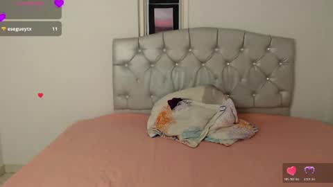 valeria online show from 04-18-26, 05:11