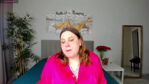 Snapshot of valery_grand chatting on 02-02-26, 08:35 Valery online show from 02-02-26, 08:35