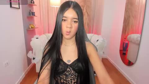 Valery Lane online show from 10-21-25, 11:22