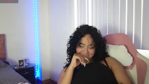 valery_lovex_ online show from 02-07-26, 10:24