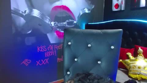 Snapshot of valery_meer_ chatting on 12-19-24, 06:34 Valeria online show from 12-19-24, 06:34