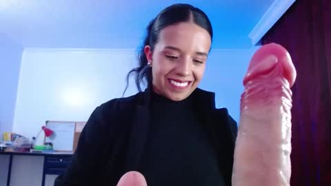 Snapshot of valery_meer_ chatting on 09-09-25, 12:54 Valeria online show from 09-09-25, 12:54