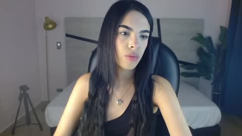 Snapshot of valery_restrepo chatting on 07-27-26, 08:38 valery_restrepo online show from 07-27-26, 08:38
