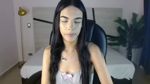 Snapshot of valery_restrepo chatting on 07-29-26, 08:29 valery_restrepo online show from 07-29-26, 08:29