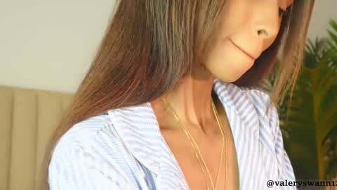 Snapshot of valery_swan1 chatting on 12-05-25, 02:42 Valery swan1 online show from 12-05-25, 02:42