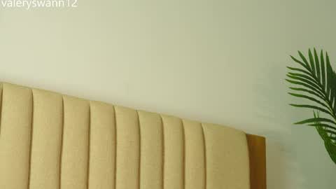 Valery swan1 online show from 05-08-26, 04:40