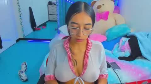 Snapshot of valery_taylor_1 chatting on 04-23-26, 06:03 valery online show from 04-23-26, 06:03