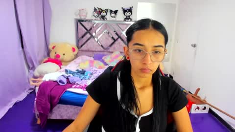 Snapshot of valery_taylor_1 chatting on 07-11-26, 02:03 valery online show from 07-11-26, 02:03