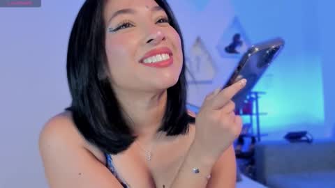 call me Maria online show from 12-22-25, 03:25