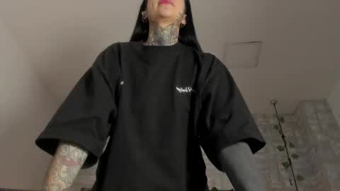 valerykat_ online show from 11-07-25, 11:10