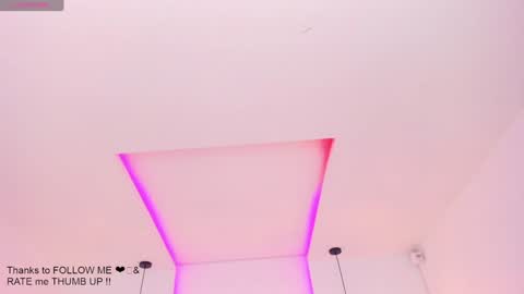 Snapshot of valerynova chatting on 02-05-25, 11:02 Carla online show from 02-05-25, 11:02