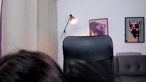 Valery Rivas online show from 03-19-26, 07:40