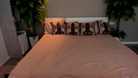 Valery online show from 09-13-25, 06:46