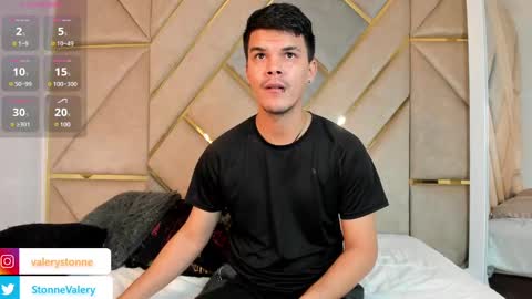 Valery Stonne  online show from 03-07-25, 09:59