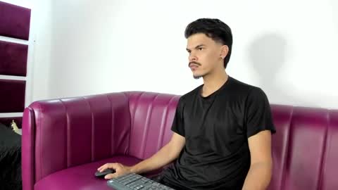 Valery Stonne  online show from 09-21-25, 07:04