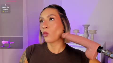 Snapshot of valka_doll chatting on 07-11-26, 07:27 valka_doll online show from 07-11-26, 07:27