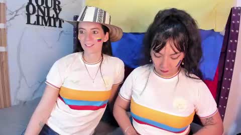 Snapshot of valkiria_and_dione chatting on 06-18-26, 07:40 Valkiria and Dione online show from 06-18-26, 07:40