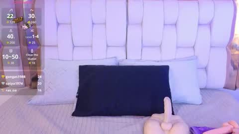 Valkiria moore  online show from 02-16-26, 08:16