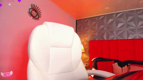 Valkiria online show from 01-22-25, 02:14