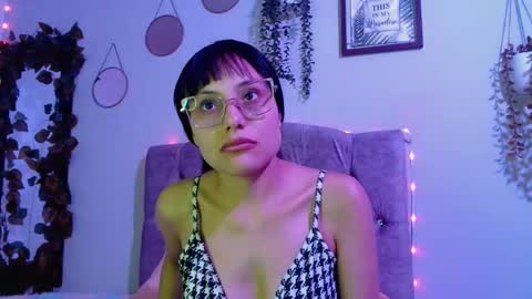 valkiry_ online show from 03-27-26, 10:20