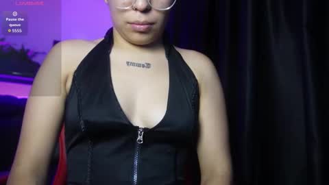 Snapshot of valkyria12 chatting on 10-21-25, 09:04 Valkyria online show from 10-21-25, 09:04