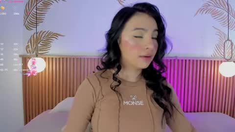 Snapshot of valleriie_ chatting on 05-19-26, 04:24 valleriie_ online show from 05-19-26, 04:24