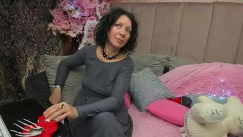 ValleriWind online show from 01-08-25, 03:17