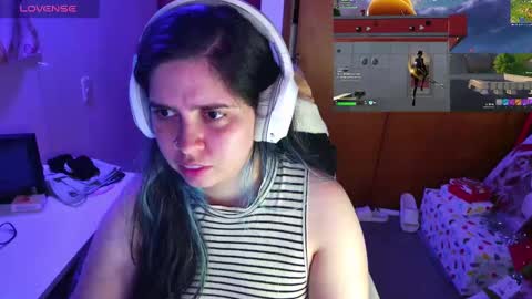 Im Violet online show from 12-12-24, 09:19