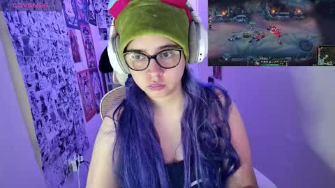 Im Violet online show from 11-24-25, 11:48