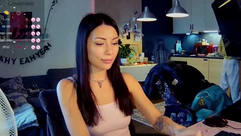 Little Devil online show from 04-07-26, 03:23