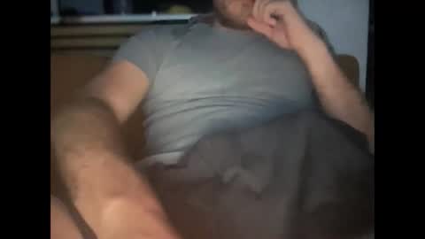 Snapshot of valou778 chatting on 05-24-26, 08:36 ThickNHard online show from 05-24-26, 08:36