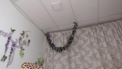 valquiria_sirgun online show from 02-28-25, 09:58