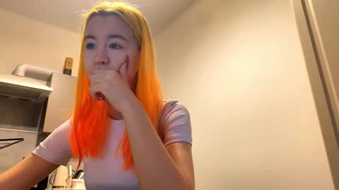 Emily online show from 02-02-26, 06:01