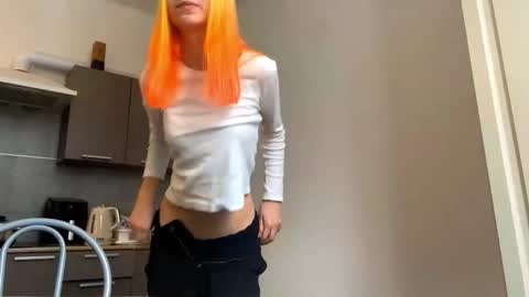 Emily online show from 02-04-26, 07:03