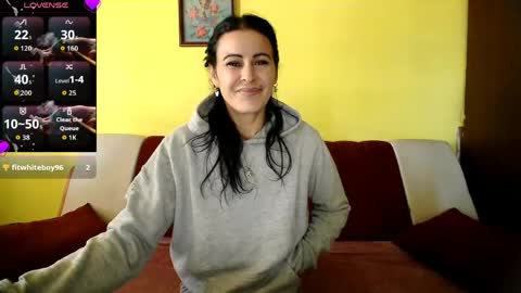 Snapshot of valysexybarbie chatting on 05-01-26, 07:24 valentina online show from 05-01-26, 07:24