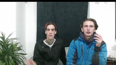 Snapshot of vamp_noah chatting on 12-29-24, 02:49 Vamp Noah and Dan online show from 12-29-24, 02:49